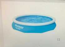 Piscina c/ bomba
