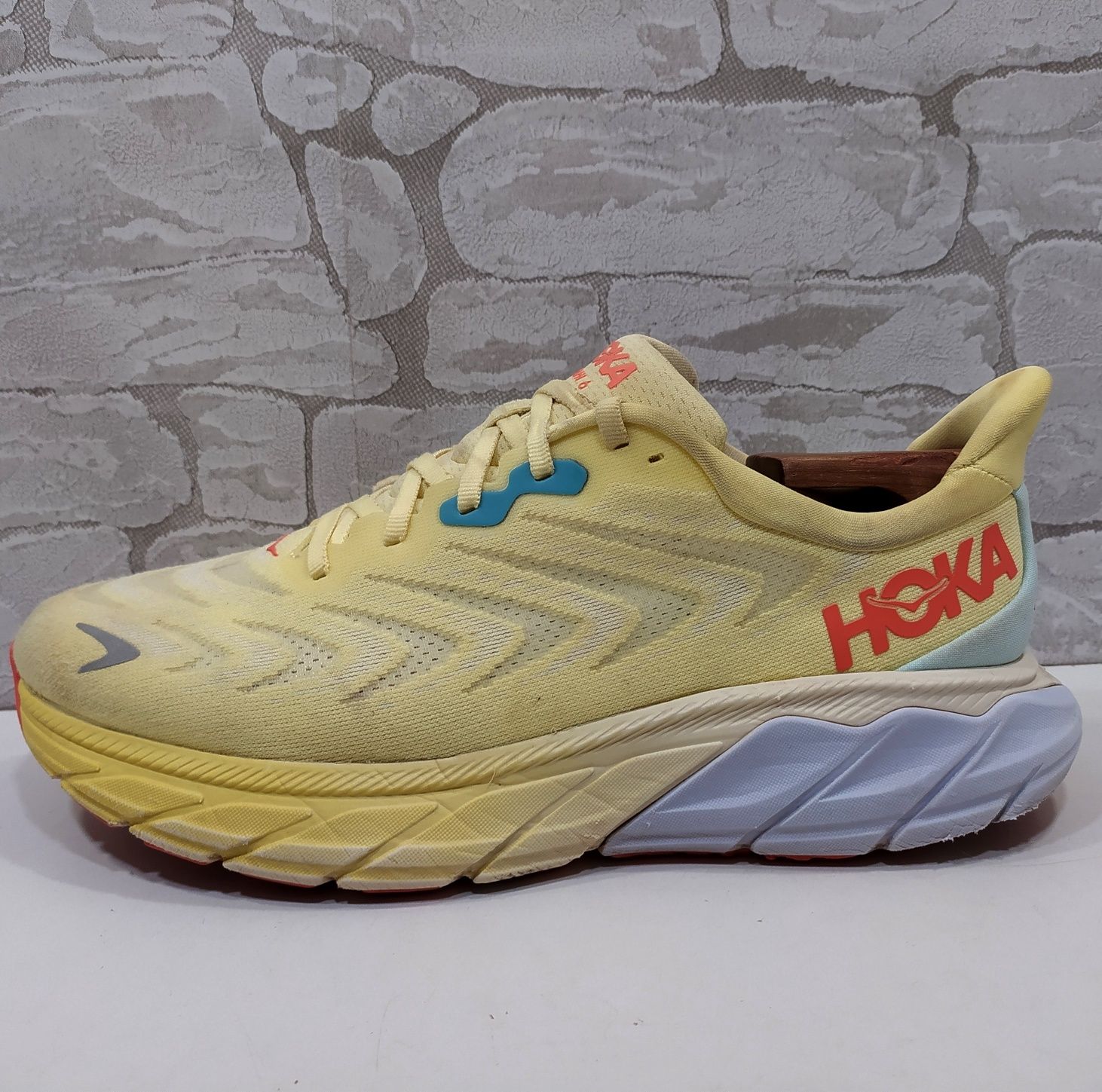 кросівки Hoka Arahi 6 42р/26.5см