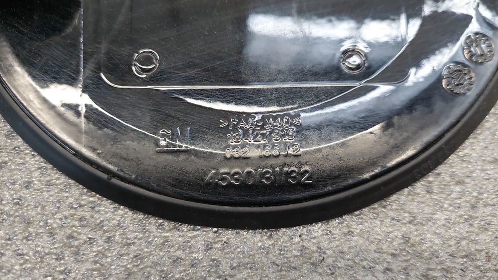 Botão / interruptor tampão de combustível OPEL Corsa E