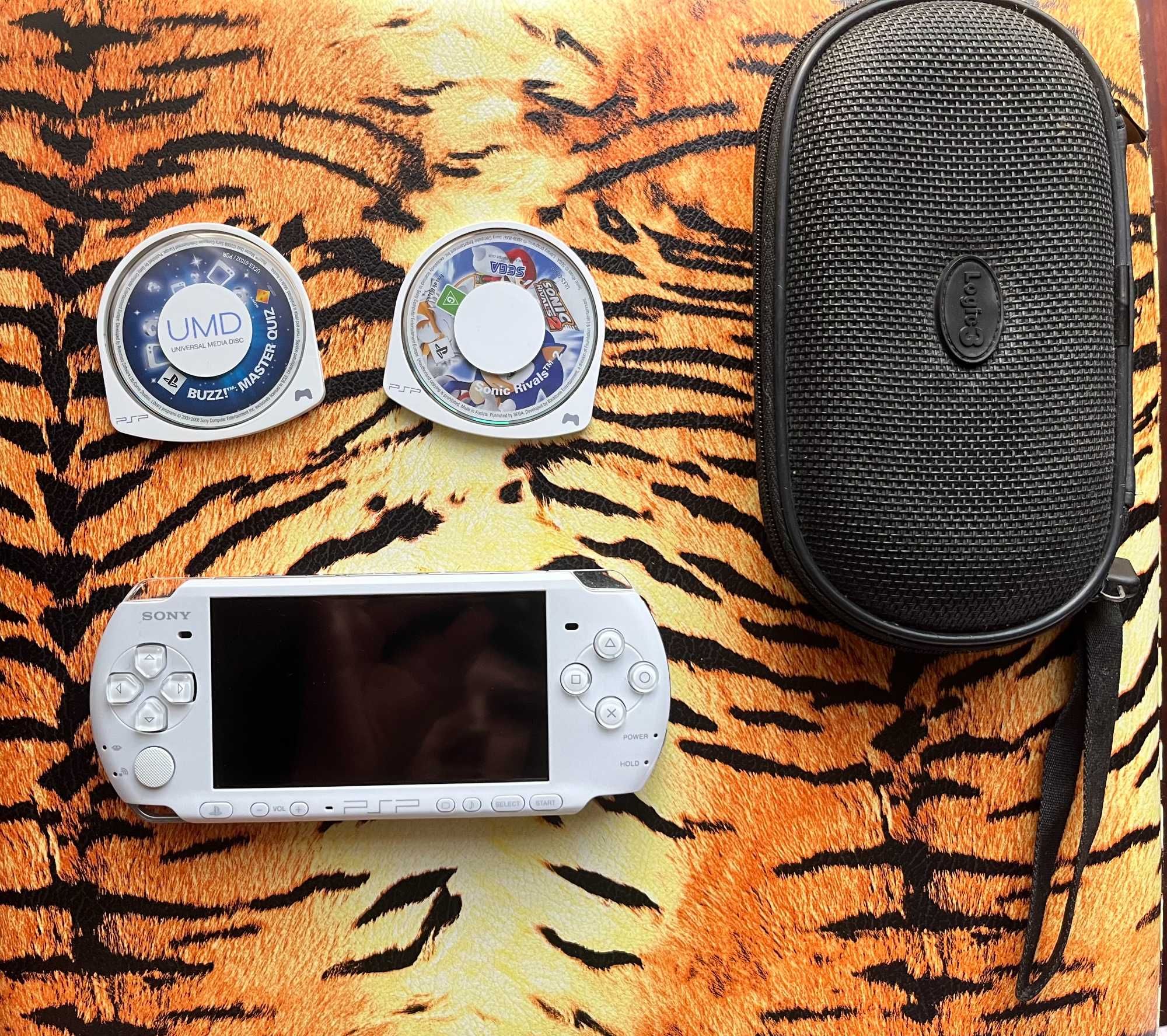 PSP modelo 3004 + JOGOS