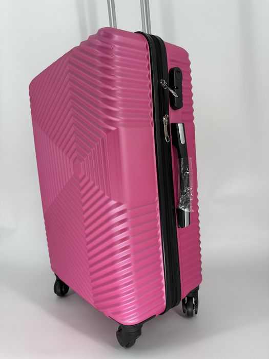 Nowa walizka średnia - Galanteria Matejko