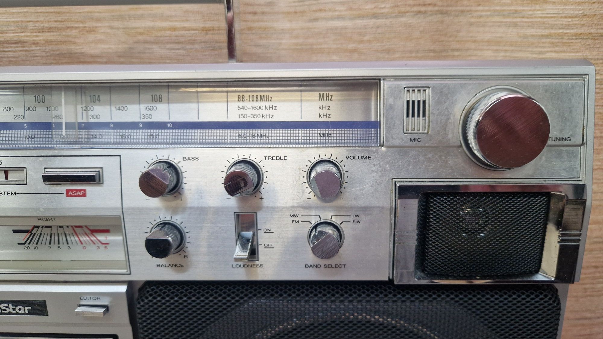 Бумбокс Goldstar TSR-800