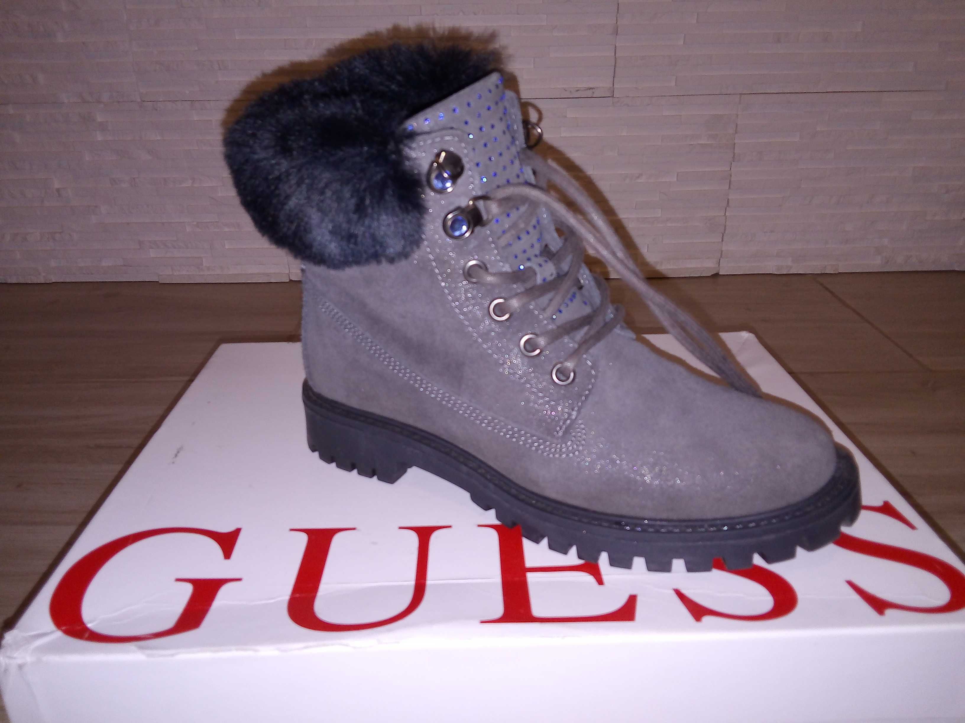 Buty jesienno-zimowe Guess rozm. 36
