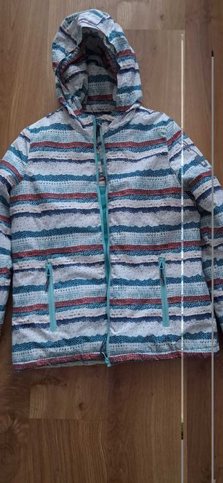 Kurtka firmy Coccodrillo dla dziewczynki