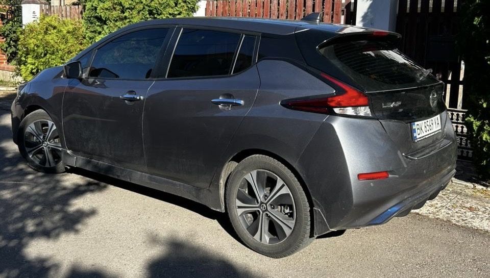 Продам Nissan Leaf SV 2020р. 40кВт