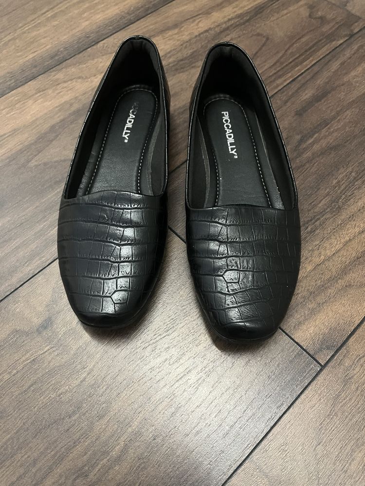 Sapatos Piccadilly