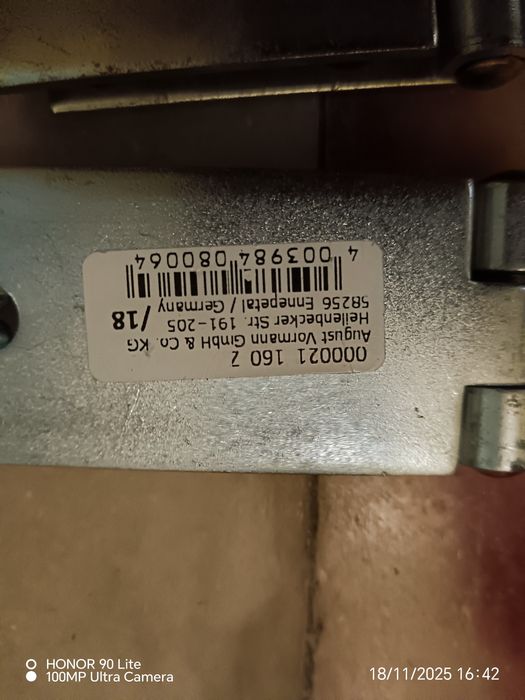 Fechos variados novos