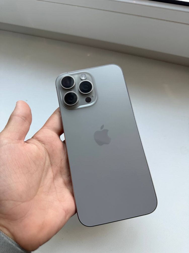Iphone 15 pro max 256 e sim
