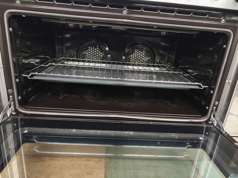 Професійна газова плита Smeg