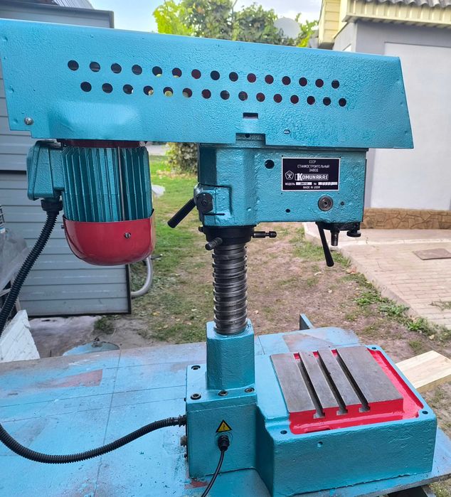 Свердлильний станок 2м112 Komunaras свердлильний верстат