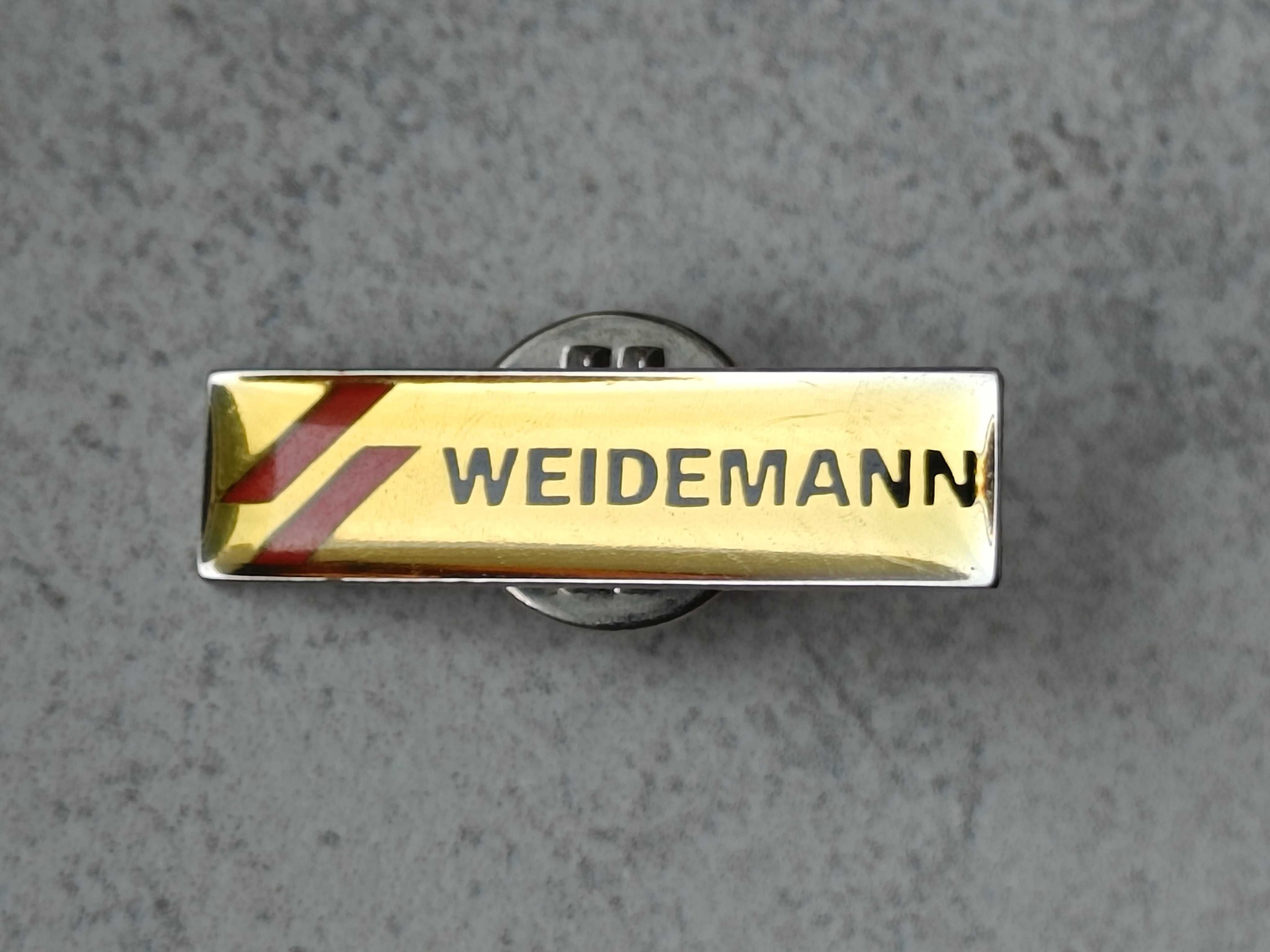 Kolekcjonerska przypinka w kształcie logo Wieidemann