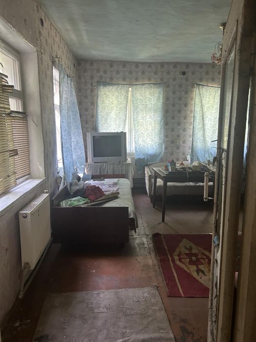 Продам дом в н.п. Барчаны Люботинской громады Харковского района.