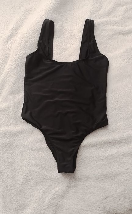 Nowy czarny jednoczęściowy kostium kąpielowy Sinsay rozm.M