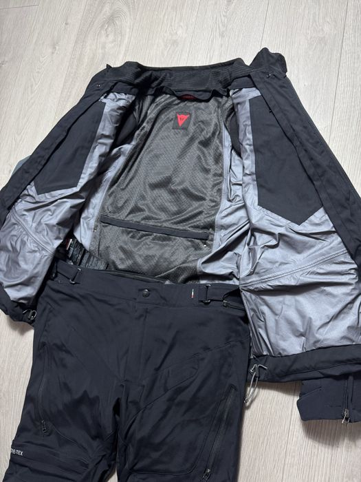 DAINESE Carve Master 3 Gore-Tex мото костюм