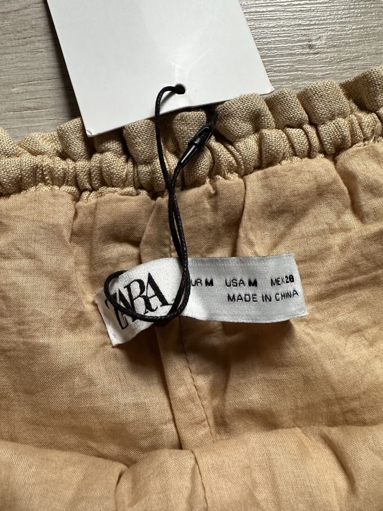 Перфорированная мини юбка из смесового льна с вышивкой zara