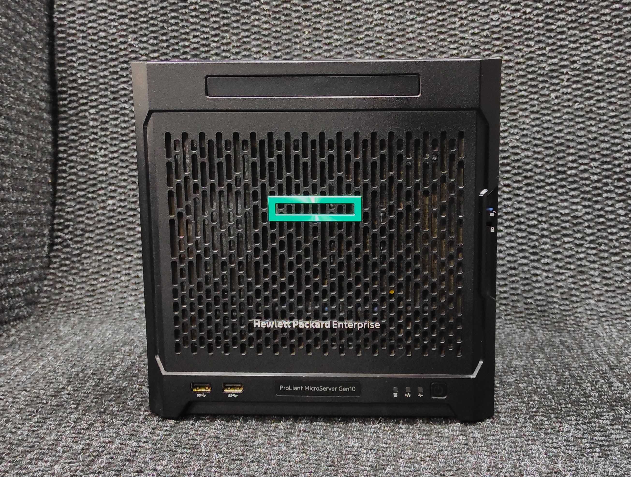 Сервер HPE ProLiant MicroServer Gen10