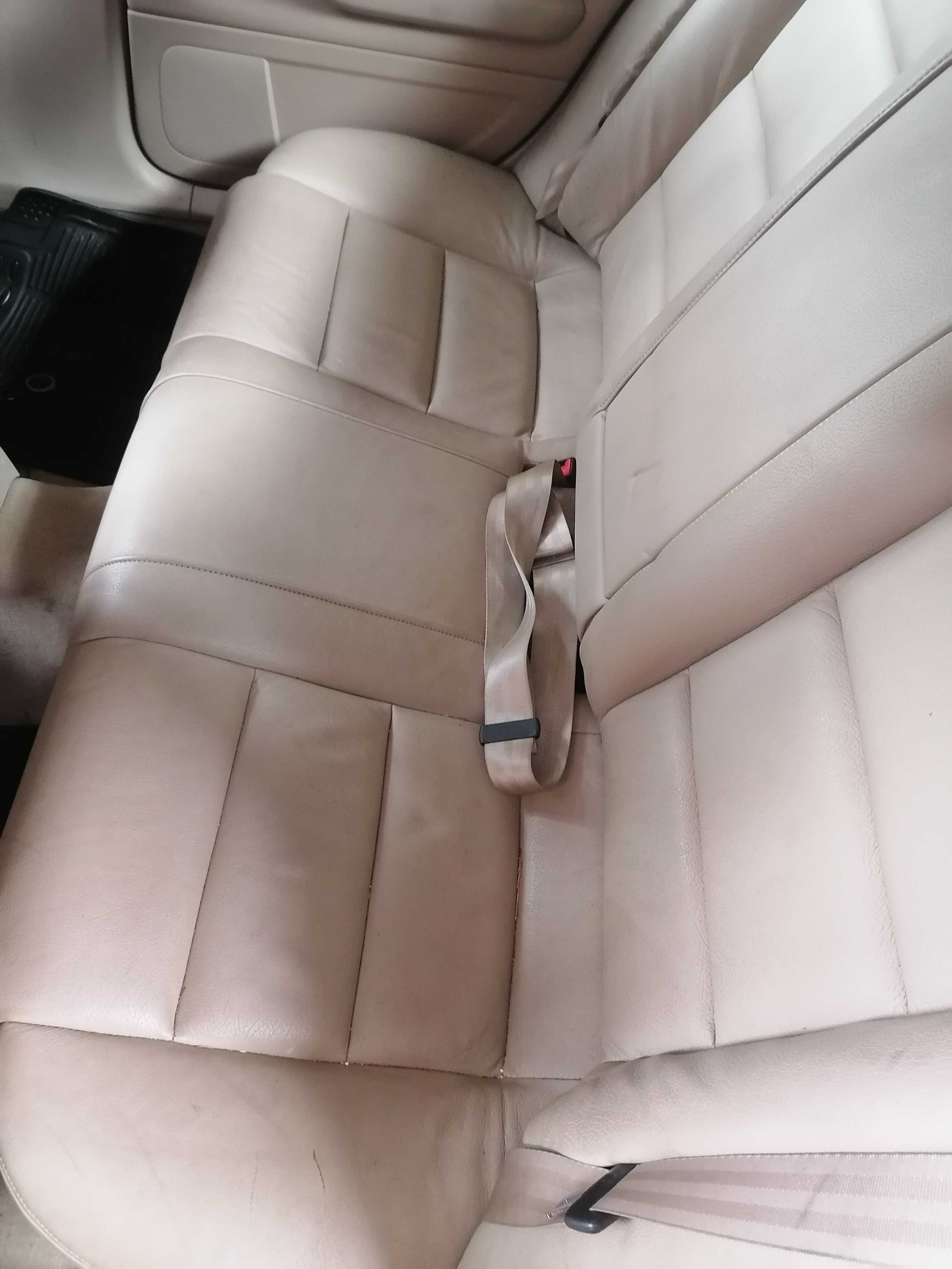 Kanapa skóra A4 B6 B7 beżowa Twist Rybnik
