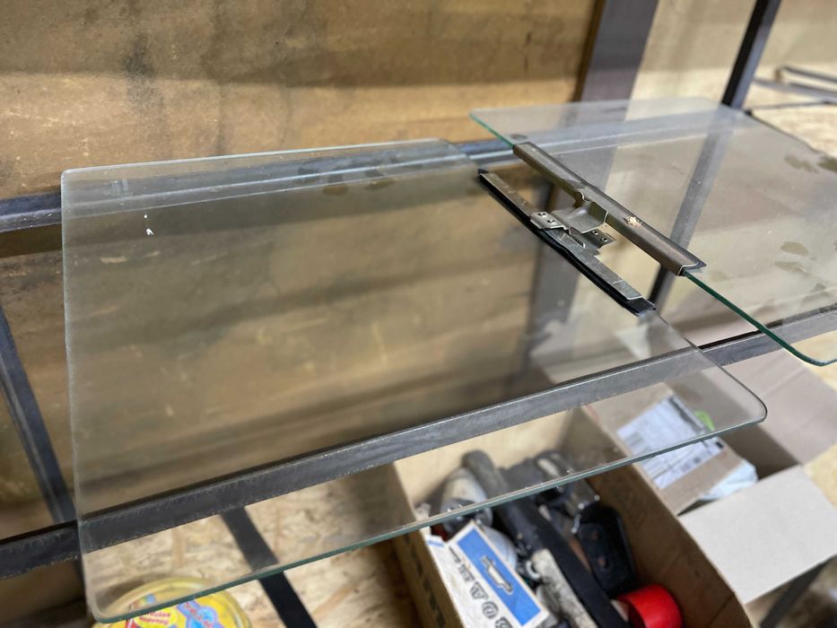 ваз стекло опускное 2106.2103.2101.21011 ссср перед