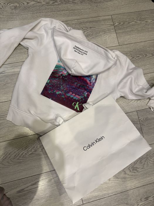 Продам худі відомого бренду