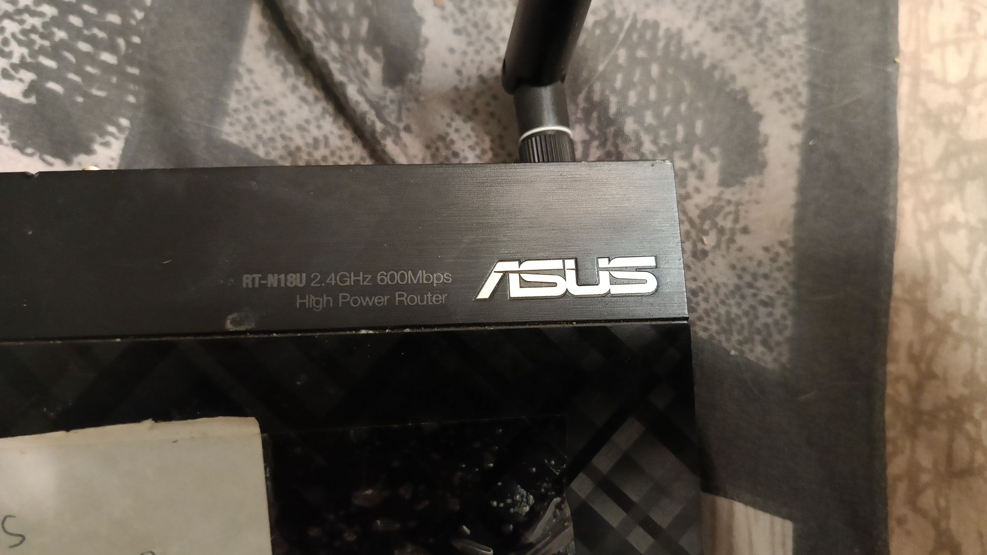 Роутер Asus 600 Mbps 2,4 Ghz