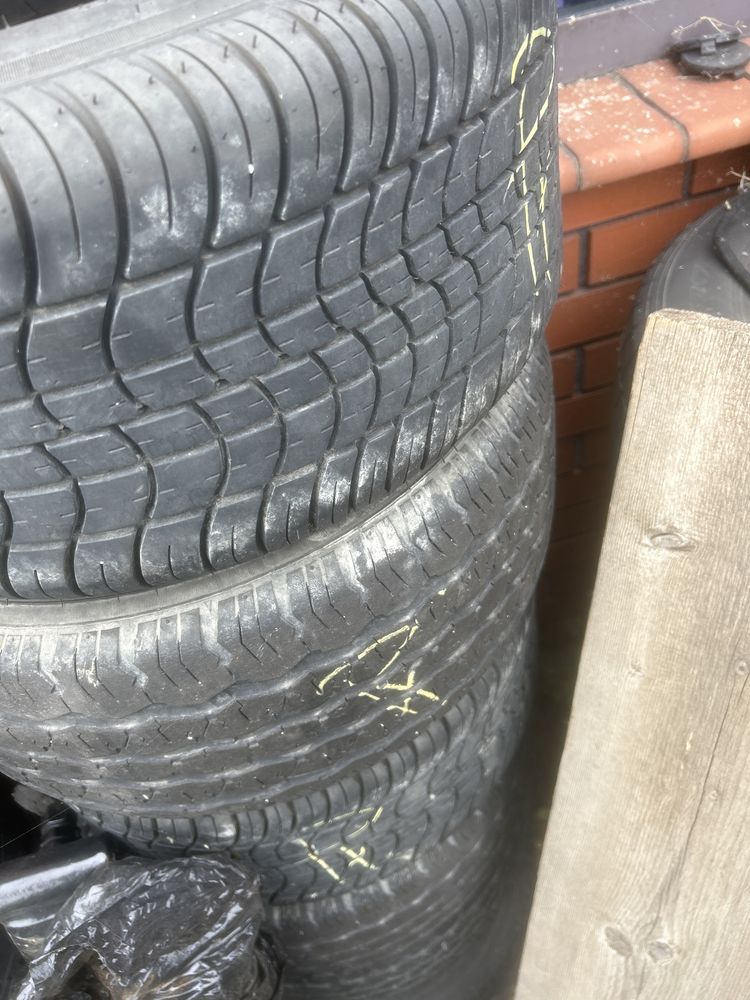 Opony 225/55r12C