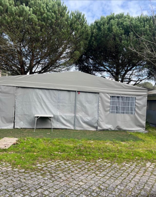 Alvéolos com caravana fixa em Viana do Castelo