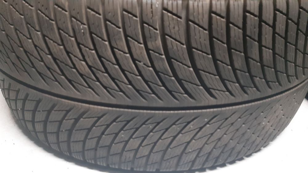 4 opony zimowe 285/35 R22 MICHELIN Pilot Alpin5 SUV