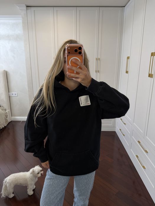 Світшот українського бренду TTSWTRS