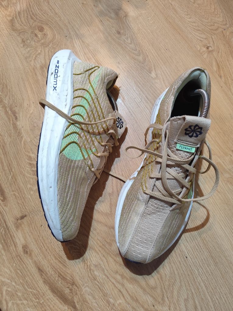 45/29-29/1.2  кроссовки nike zoom x