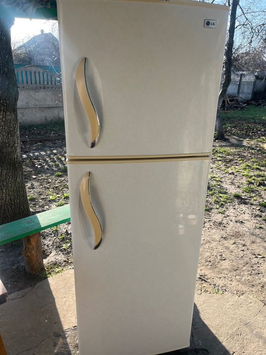 Холодильник LG,сухої заморозки
