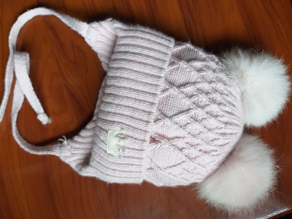 Шапочки зимові для дівчинки