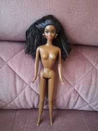 Sprzedam lalkę Barbie ciemnoskórą