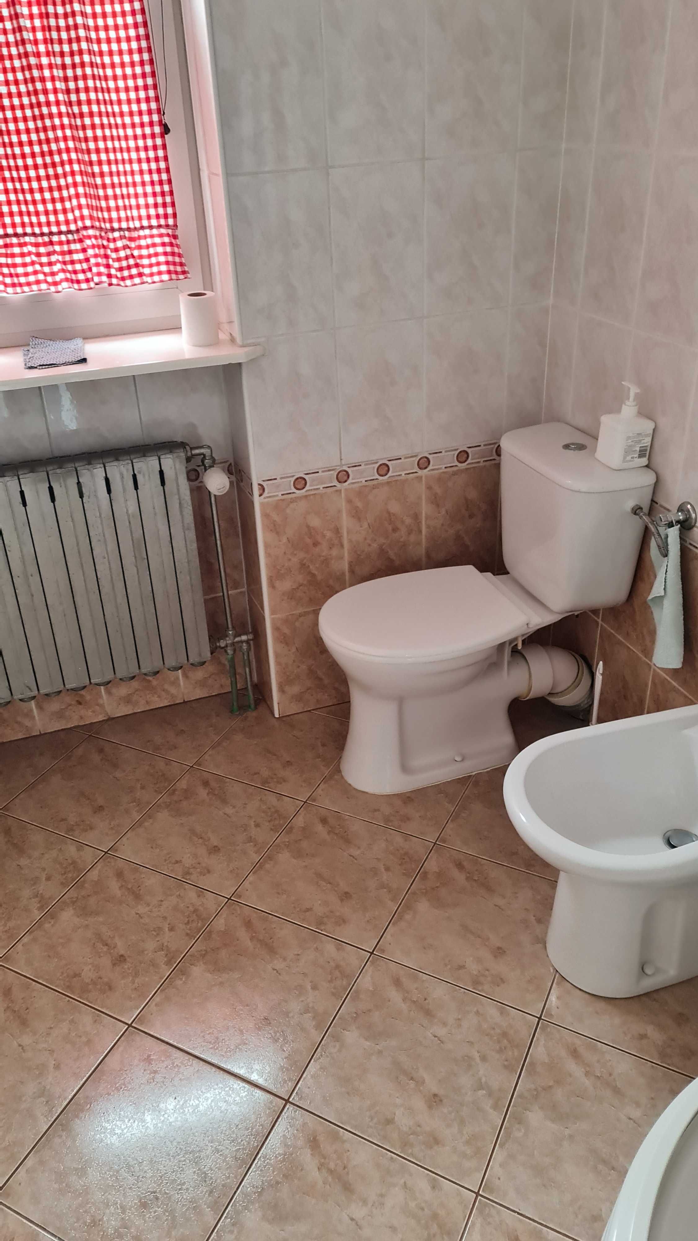 Dom 450m2 5 piętrowy Hostel Hotel Mieszkanie Działka Metro Zacisze