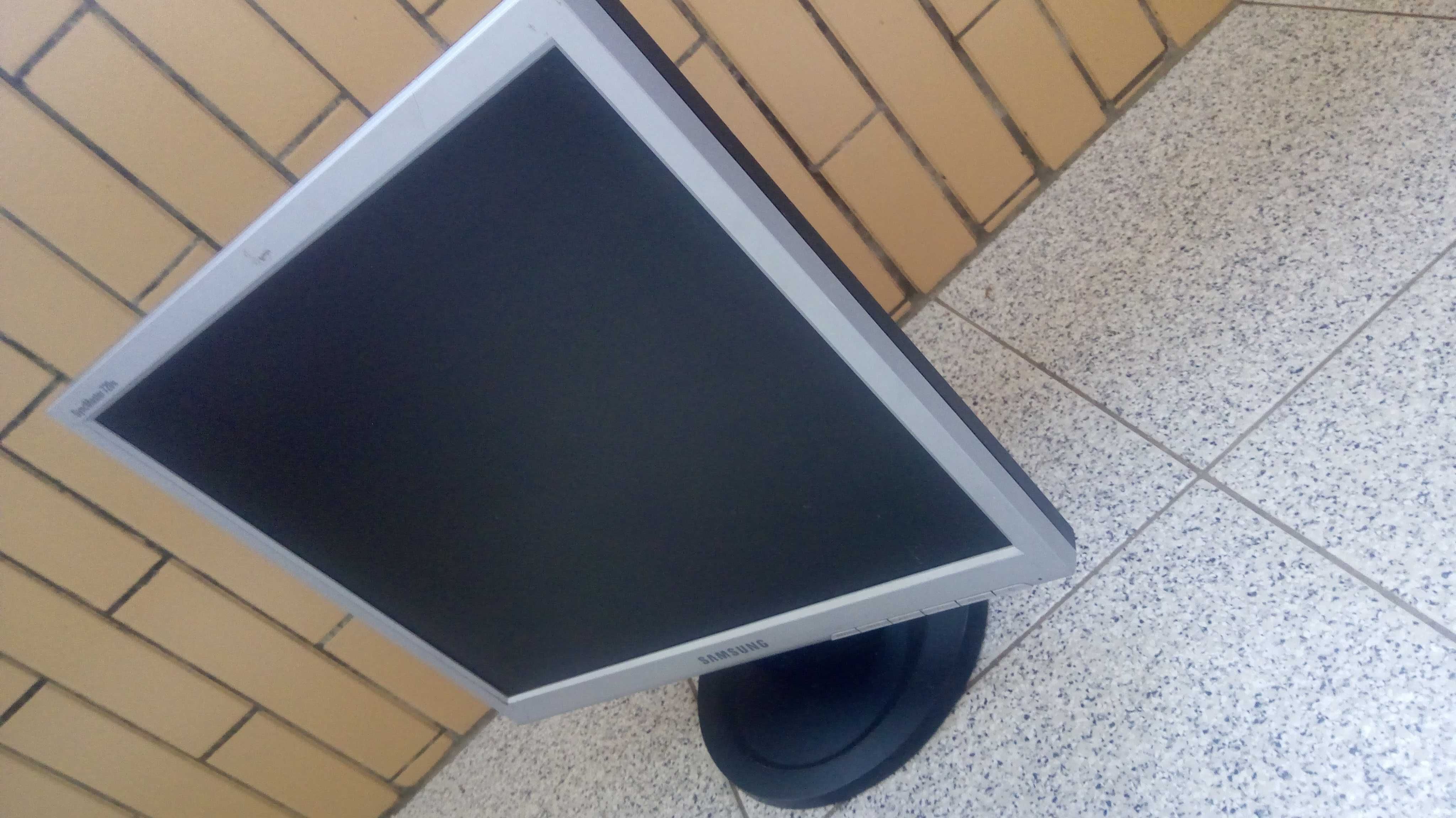 Monitor Samsung SyncMaster 720N