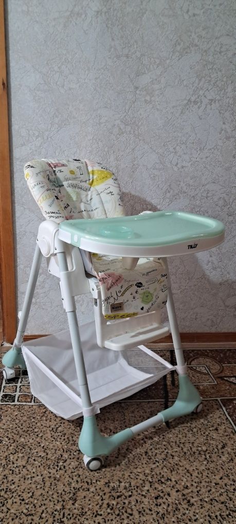 Продам стульчик для кормления BISTRO