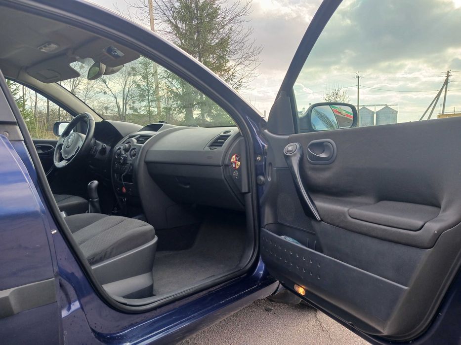 Продам RENAULT Megane