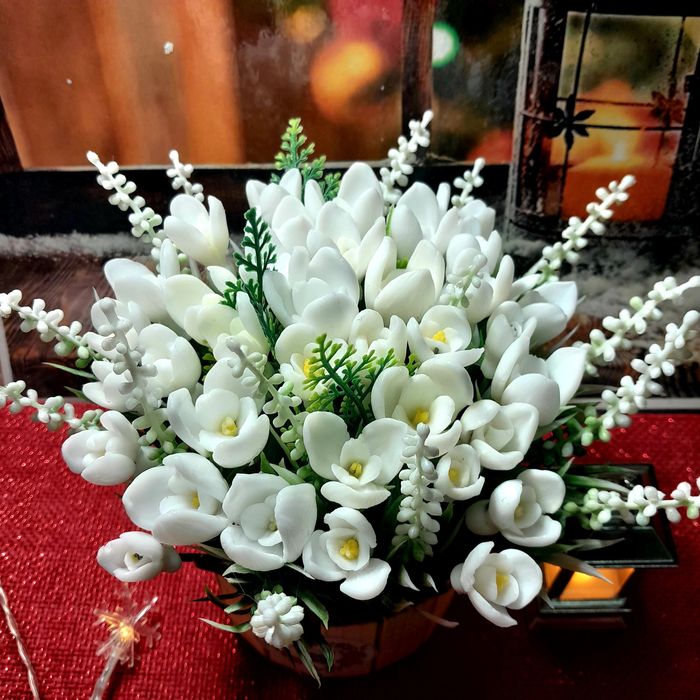 Мило,букети новорічні.коні мандарини