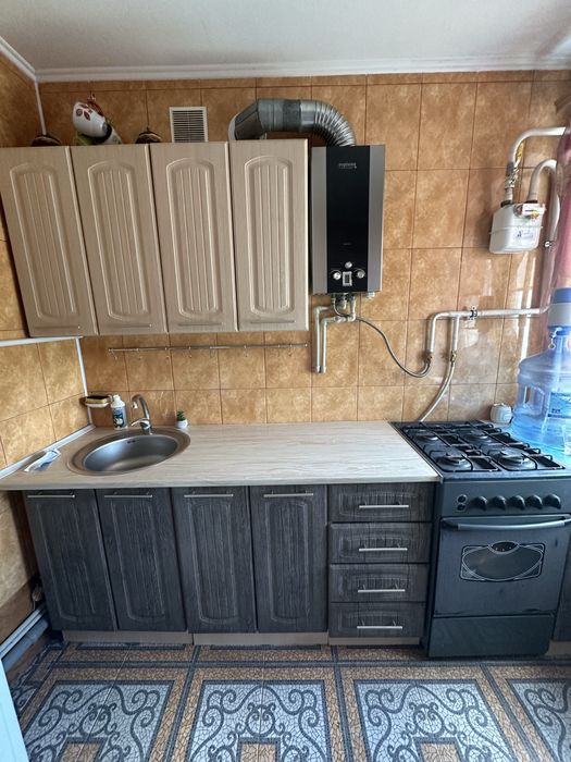 Квартира 1-кімнатна з меблями