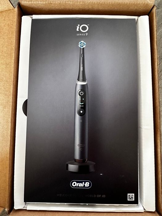 Escova elétrica oral B io 9 nova em caixa!