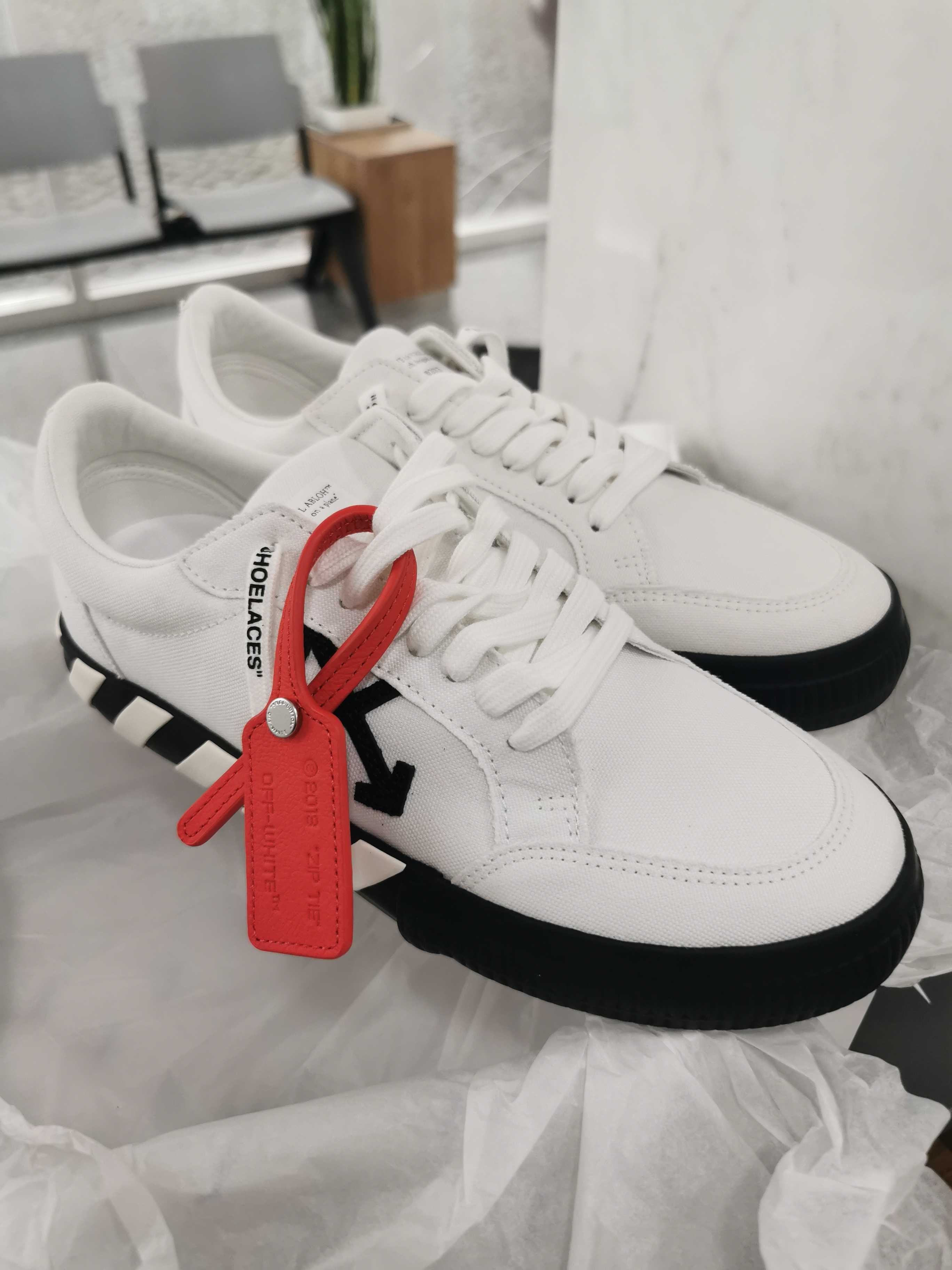 Off-White Low Vulcanized Canvas Sneakers White Black Ice 41 e 42