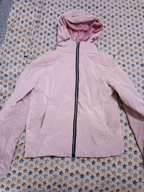 Рожева демісезонна куртка