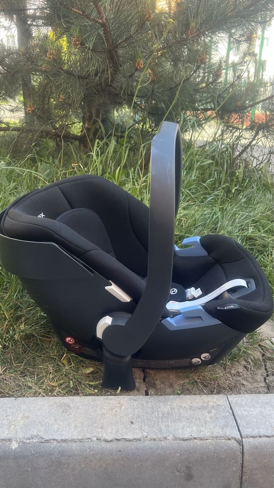 Автокрісло Cybex (від 0 до 1 року)