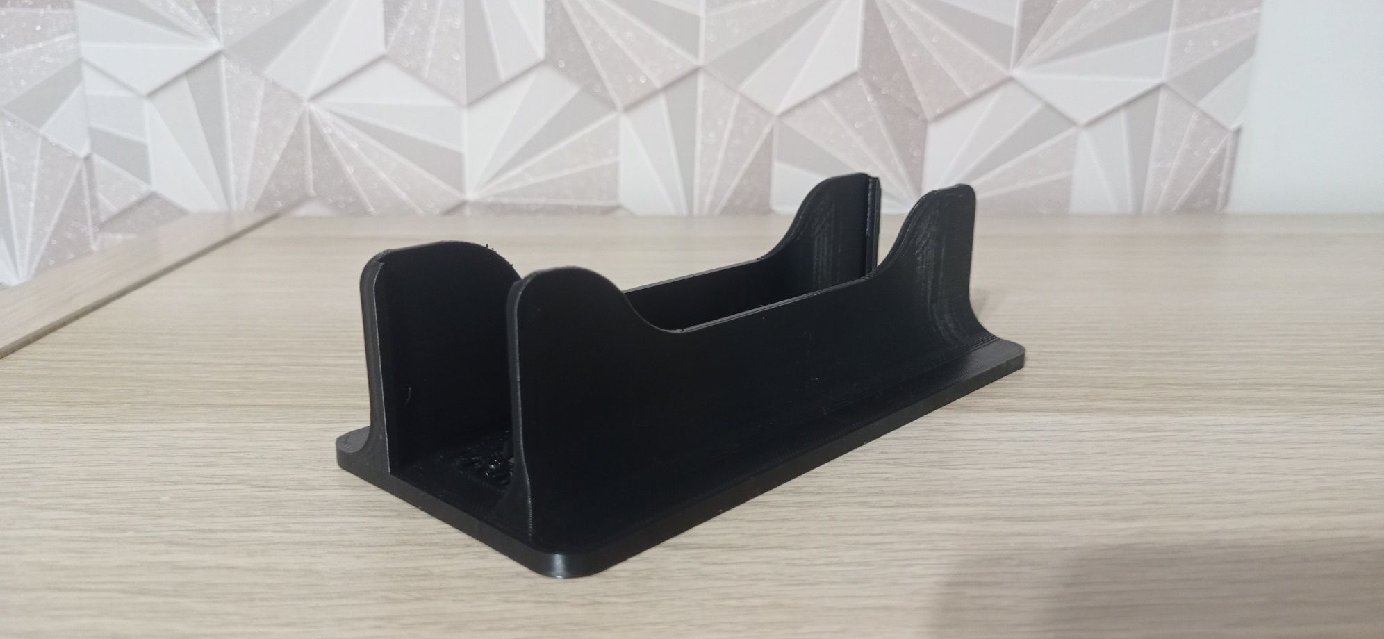 Ps 2 slim stand vertical Druk 3 d różne kolory