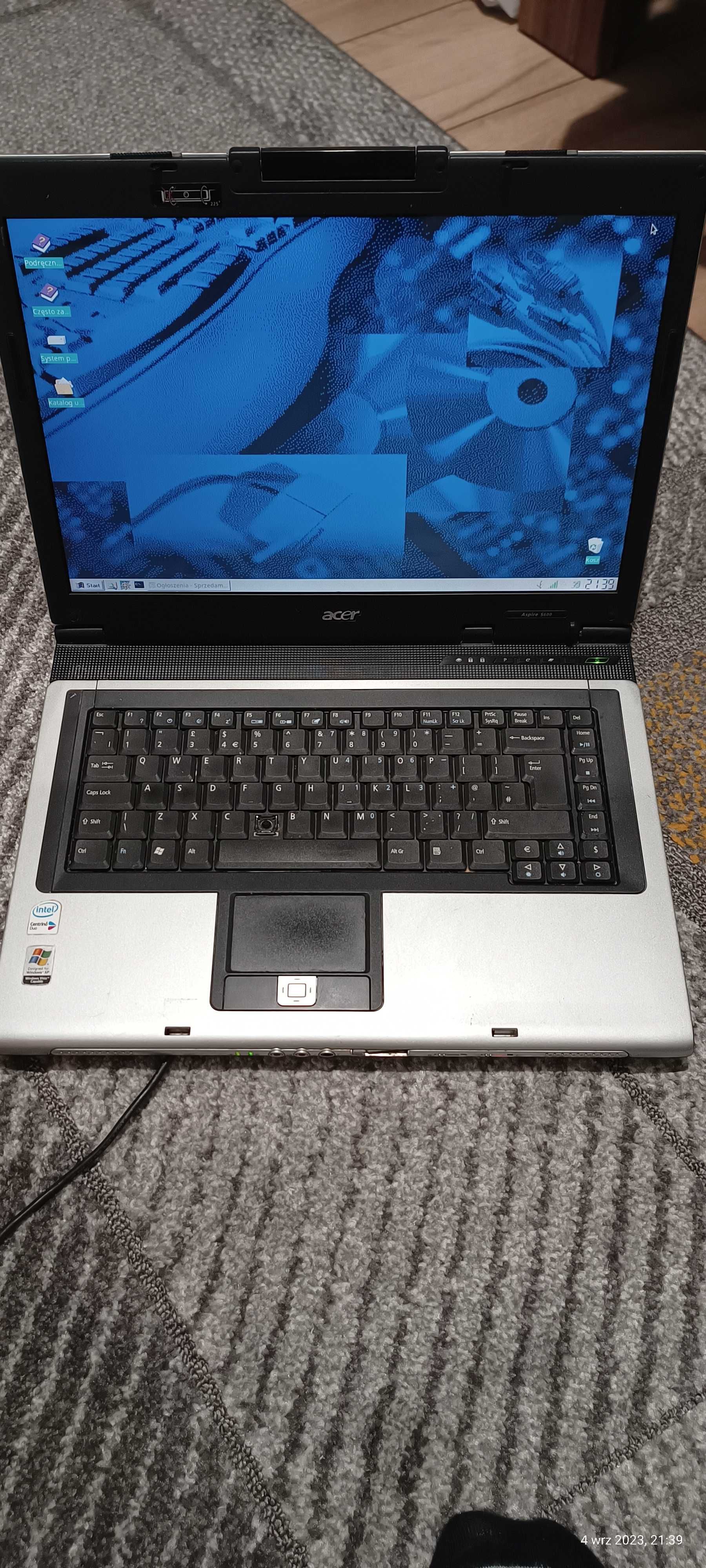 Acer Aspire 5600 retro laptop Linux