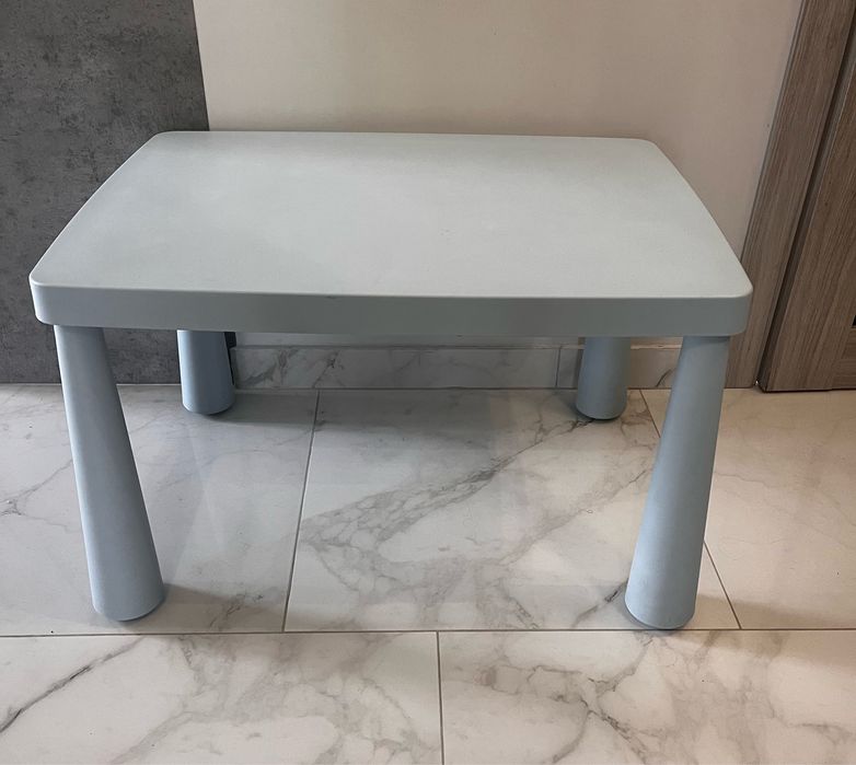 Дитячий столик Ikea