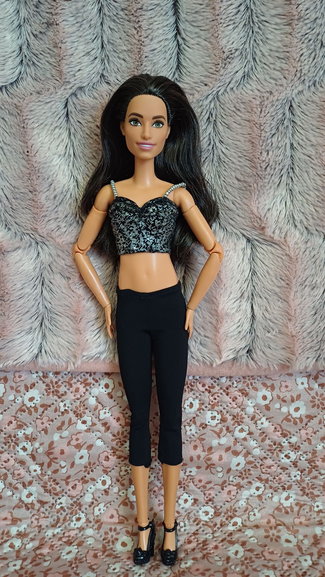 Lalka barbie made to move