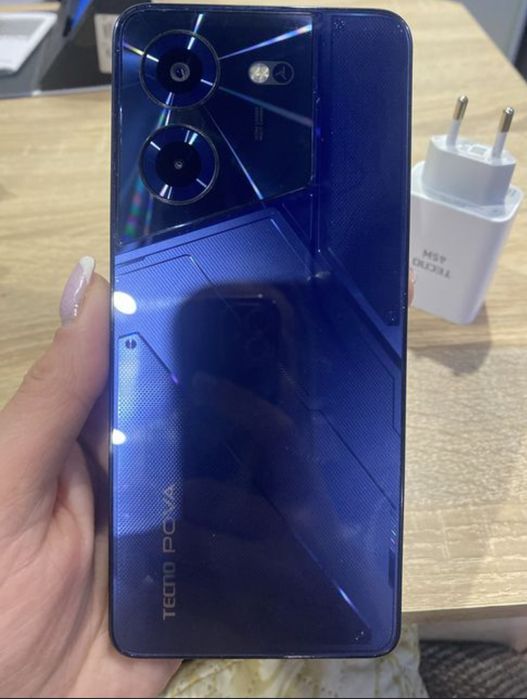 Смартфон TECNO Pova 5 8/256Gb