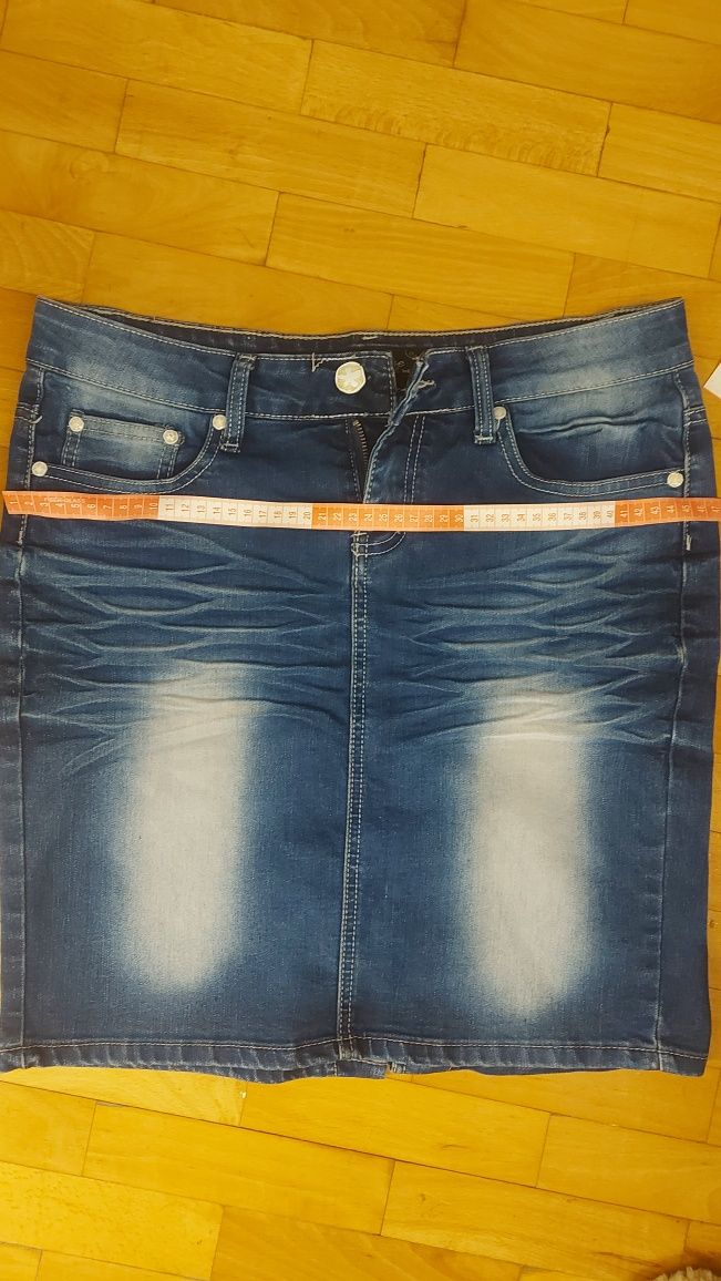 Spódnica jeans rozmiar M super wygodna