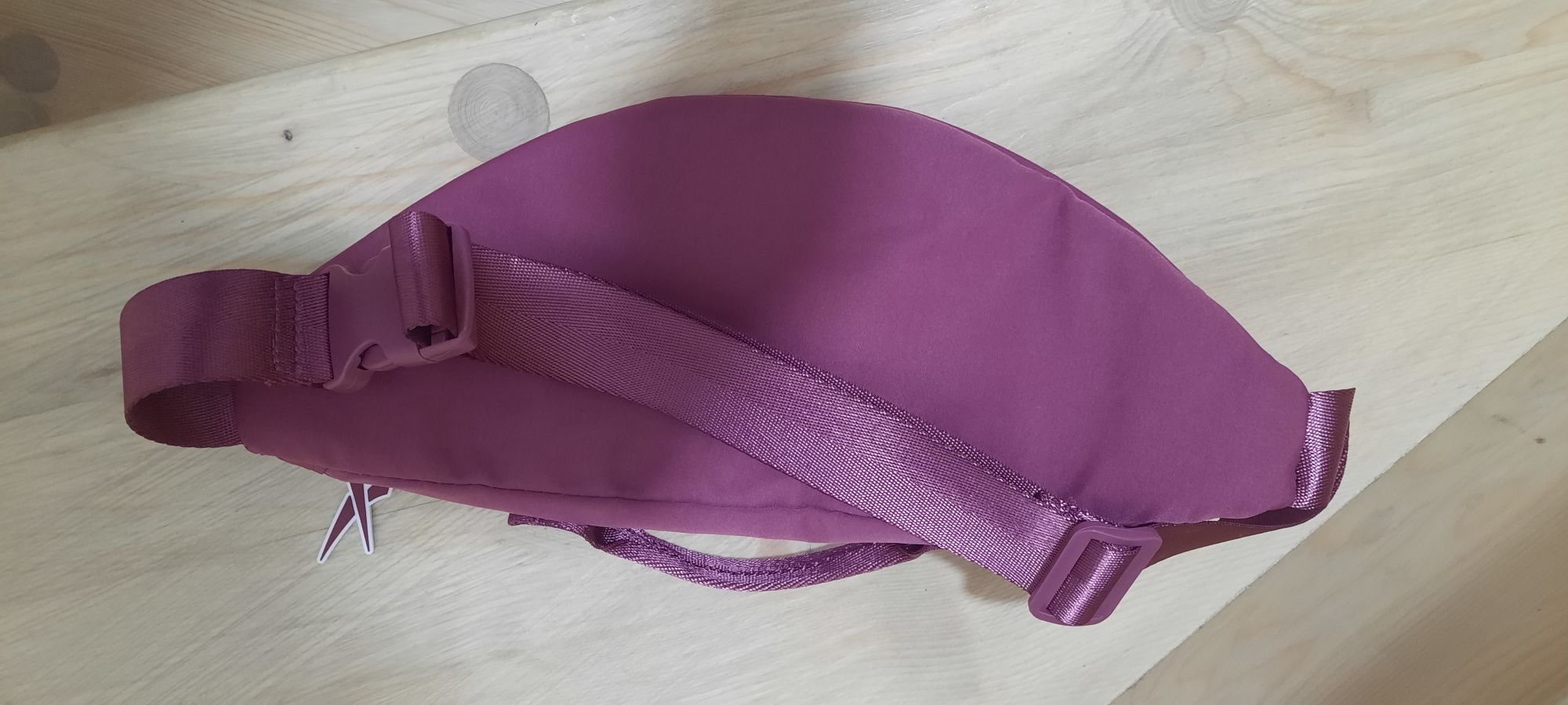 Saszetka nerka torebka reebok nowa