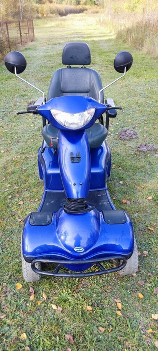 Wózek inwalidzki elektryczny (skuter)